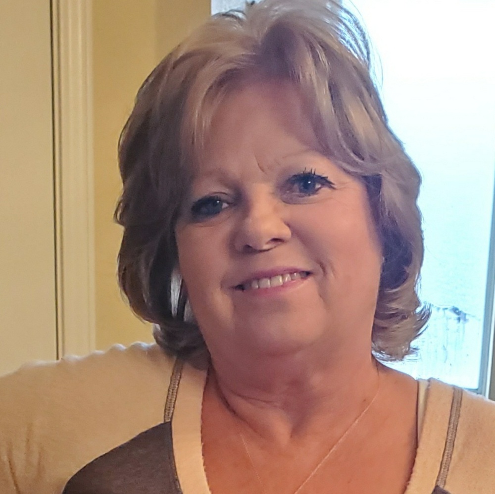 Meet your Posher, Linda